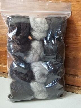 Shetland Natural Wool Roving in Black And Gray Two Ounces per Bag New